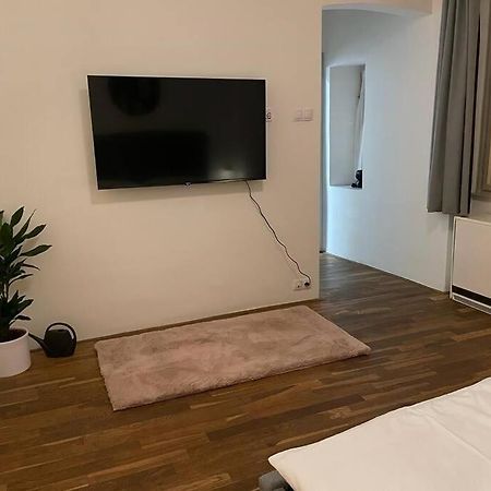 Prahabel - K10 Apartment Bagian luar foto